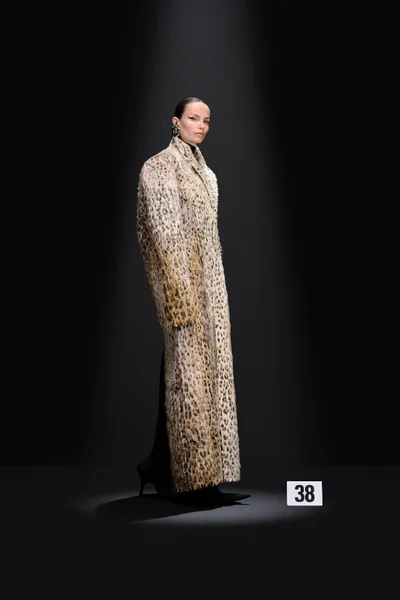 Look 38